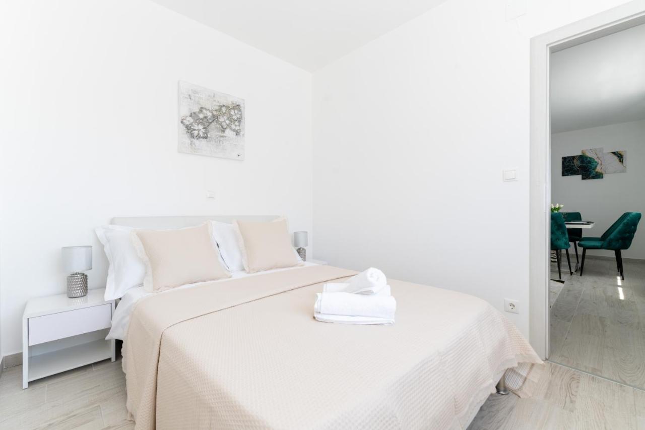 Silver Luxury Apartment تروغير المظهر الخارجي الصورة