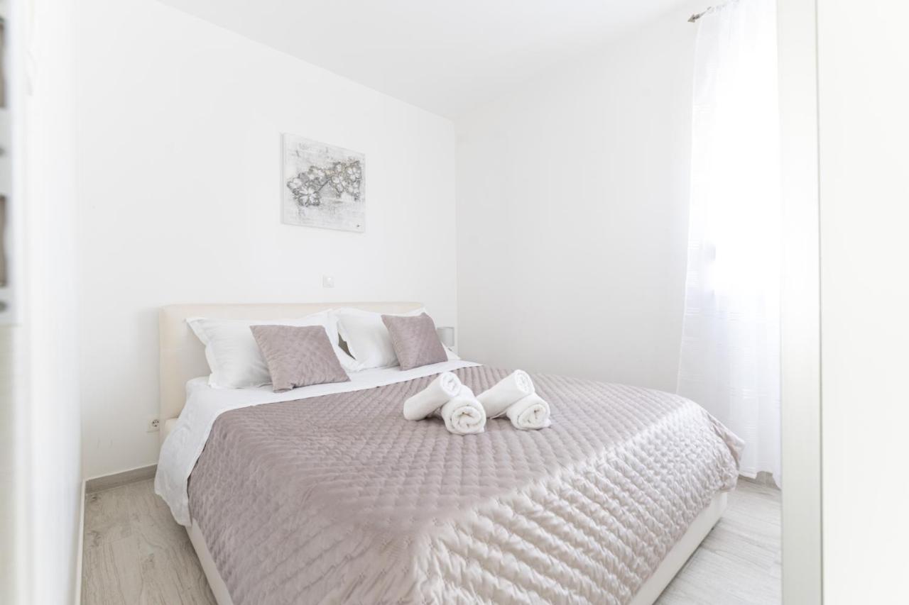 Silver Luxury Apartment تروغير المظهر الخارجي الصورة