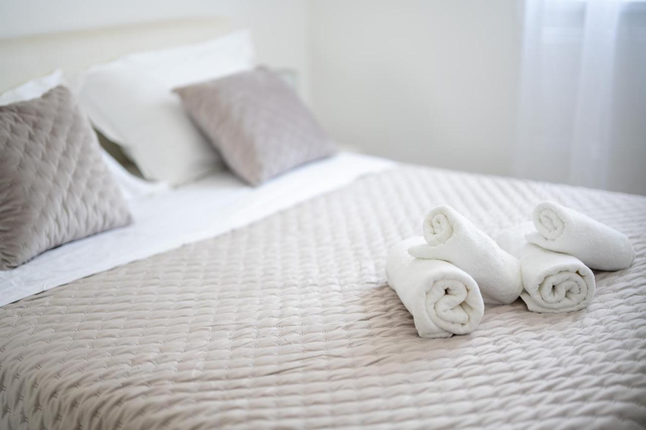 Silver Luxury Apartment تروغير المظهر الخارجي الصورة