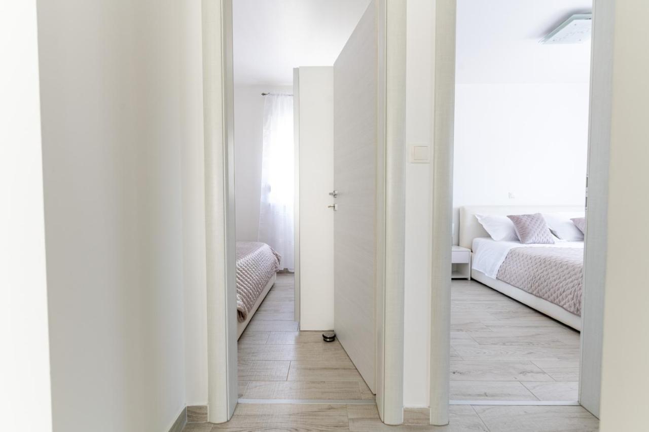 Silver Luxury Apartment تروغير المظهر الخارجي الصورة