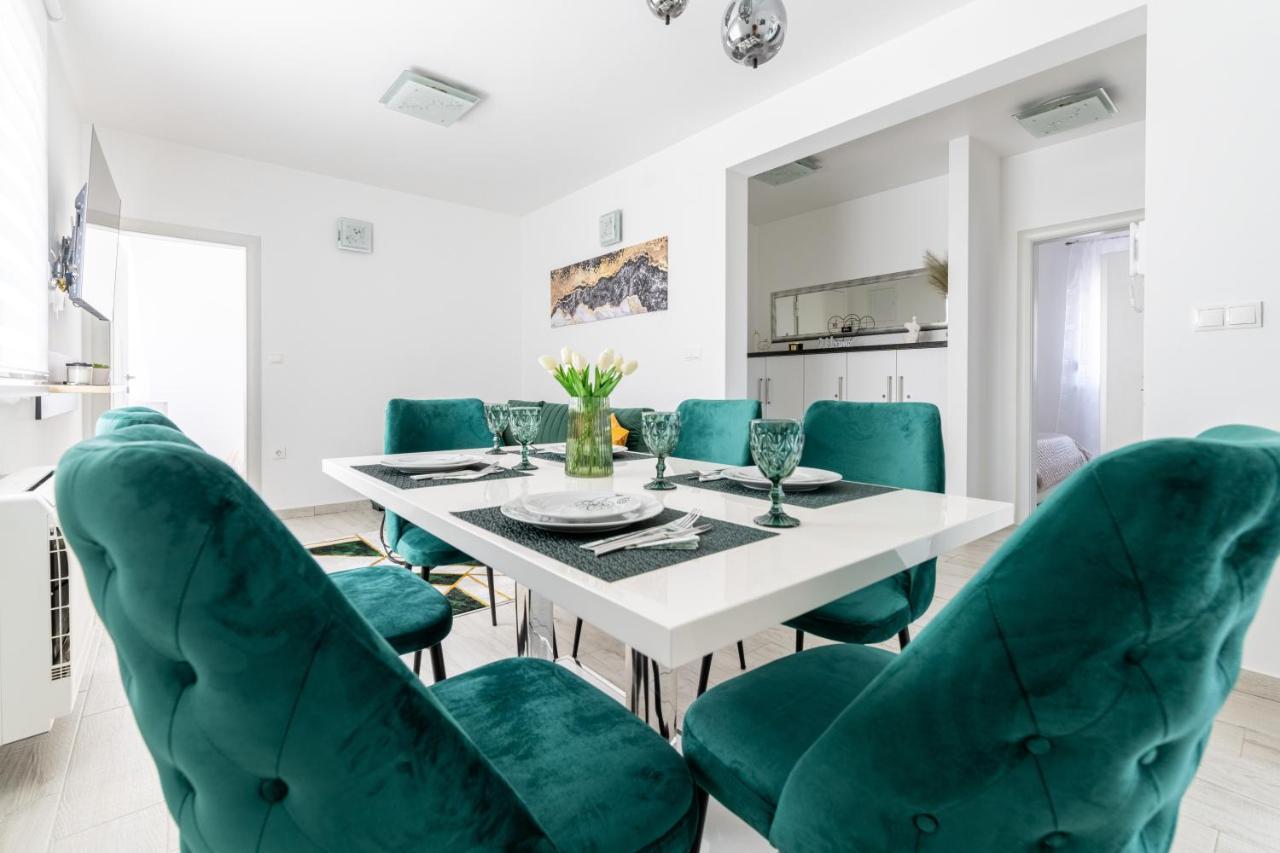 Silver Luxury Apartment تروغير المظهر الخارجي الصورة