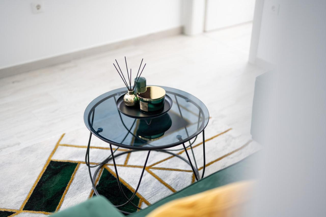Silver Luxury Apartment تروغير المظهر الخارجي الصورة